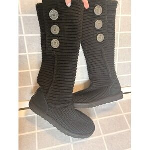 UGG CLASSIC CARDY KNIT BUTTONS SHEEPSKIN TALL BOOTS BLACK SIZE 7  *OFFERS*